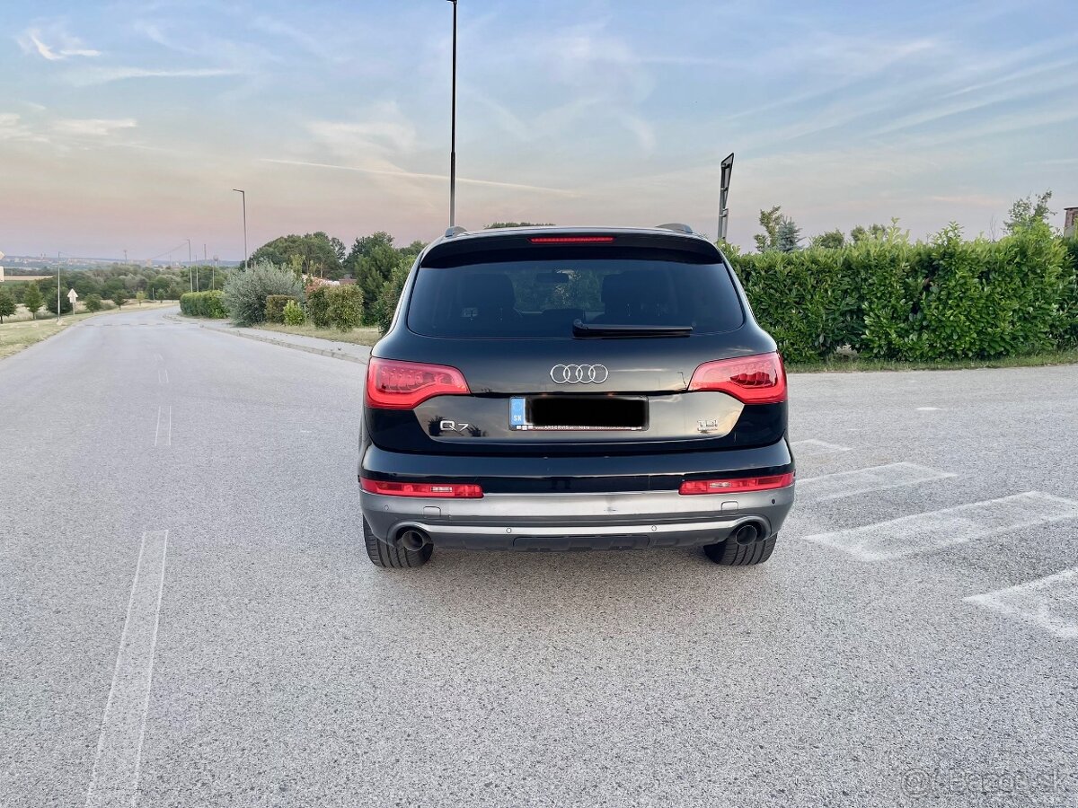 Audi Q7 3.0 tdi automat 8 rýchlostný - 7