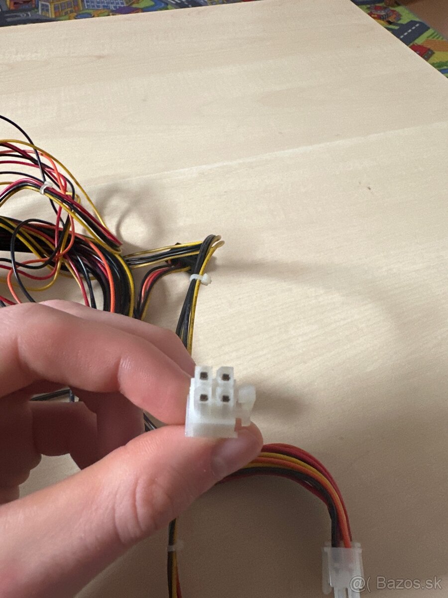 Eurocase ATX 400w PFC adaptér na GPU - 7