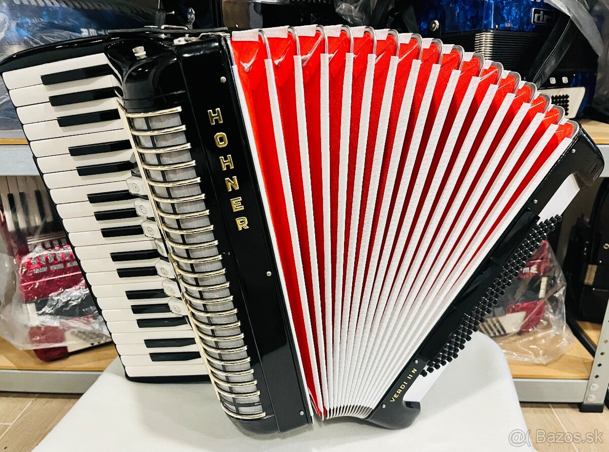 Predám akordeón Hohner Verdi II N- 96 Basový - 7