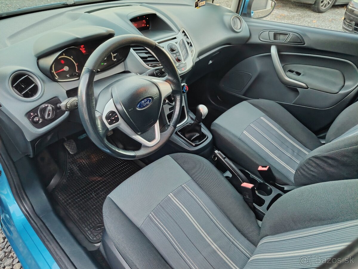 Ford Fiesta - 7