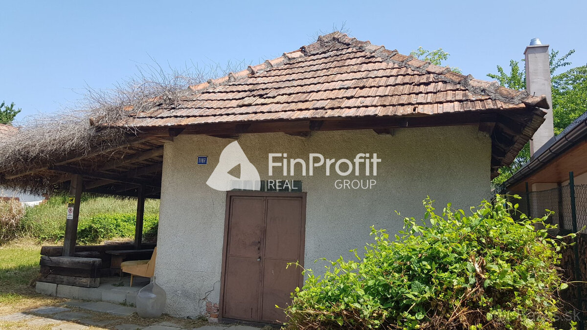 Predám dva vinohradnícke domy s pozemkami medzi vinohradmi p - 7