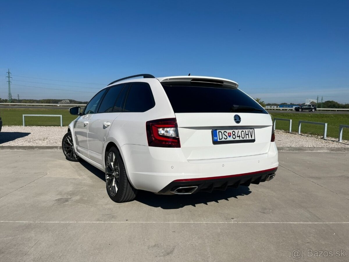 Škoda Octavia Combi 2.0 TDI RS DSG - 7
