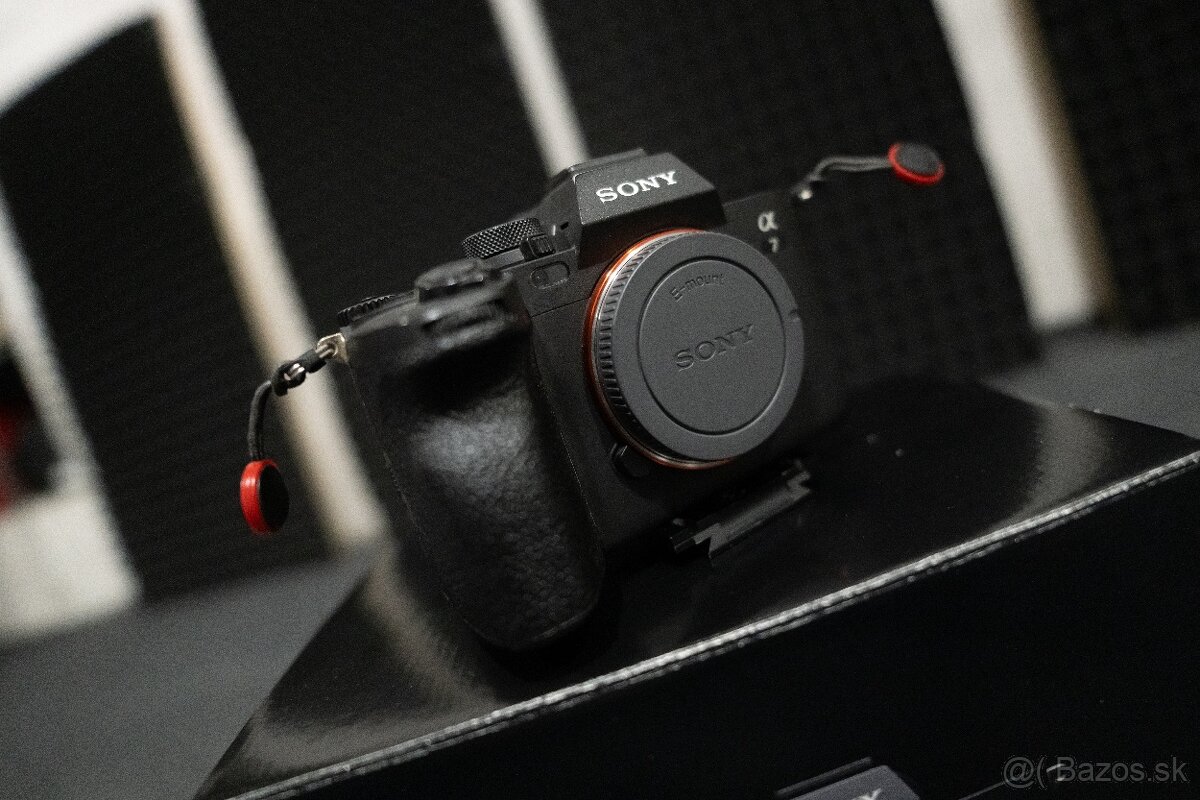 Sony A7 IV - 7