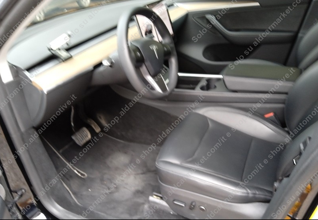 Tesla Model Y Standard Range,RWD - DPH - 7