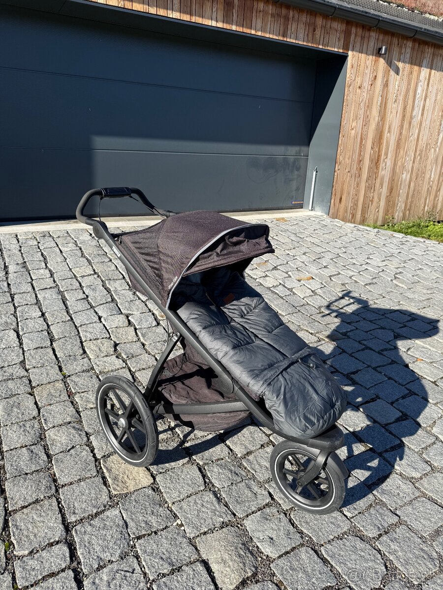 Thule Urban Glide 2 BLACK málo používaný, TOP stav + príslu - 7