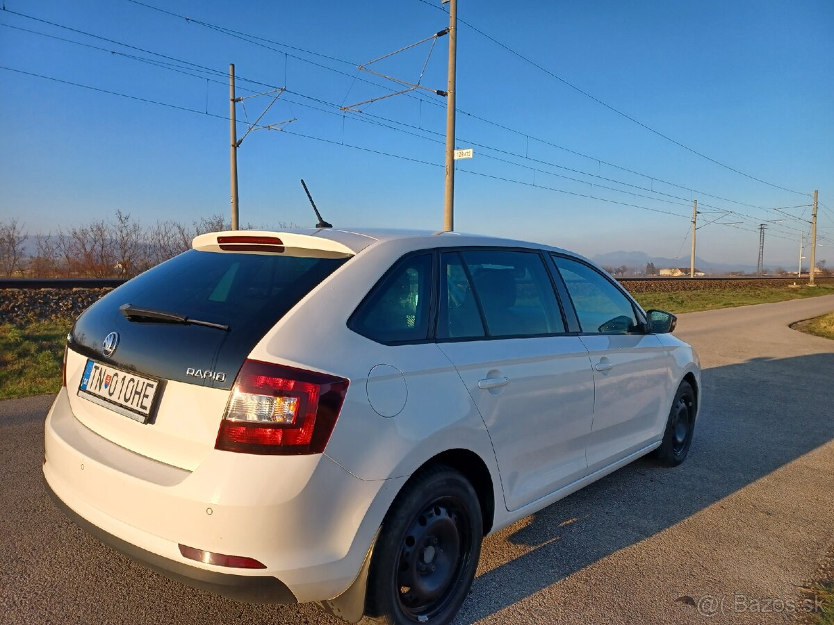 Skoda rapid 1.4 tsi DSG 92 kw REZERVOVANE - 7