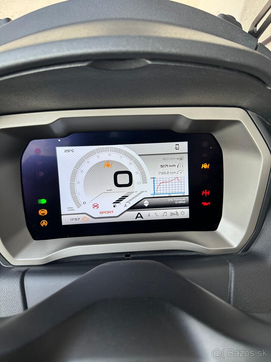 Piaggio MP3 530 HPE - 7