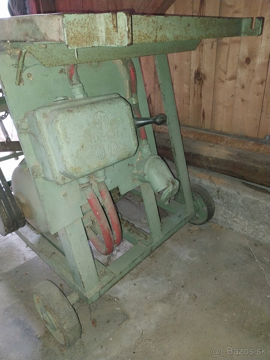 Cirkulár (stolová píla) - 7