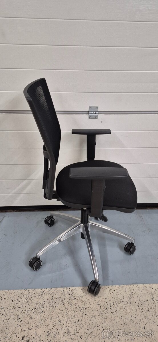 Predám kancelársku stoličku - 7