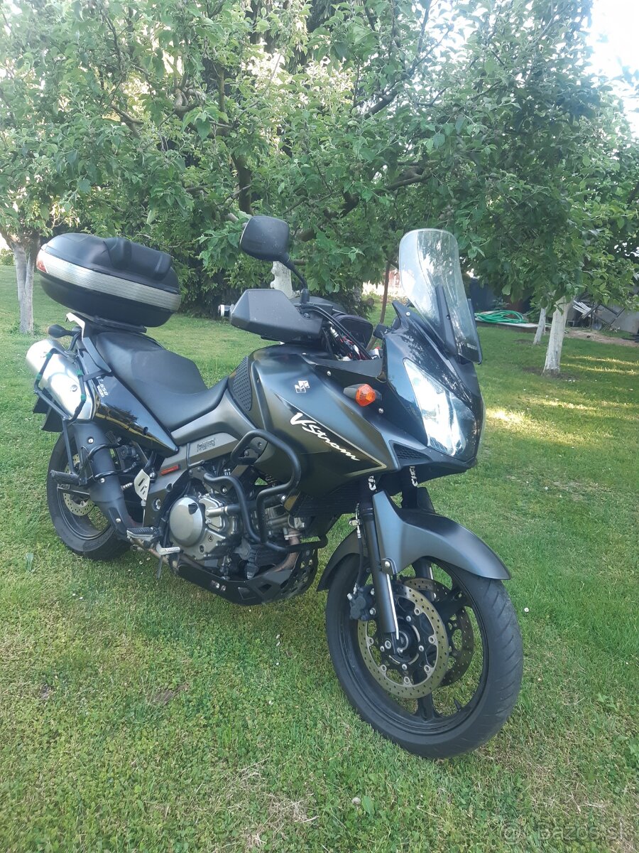 Predám suzuki dl 650 v-strom - 7