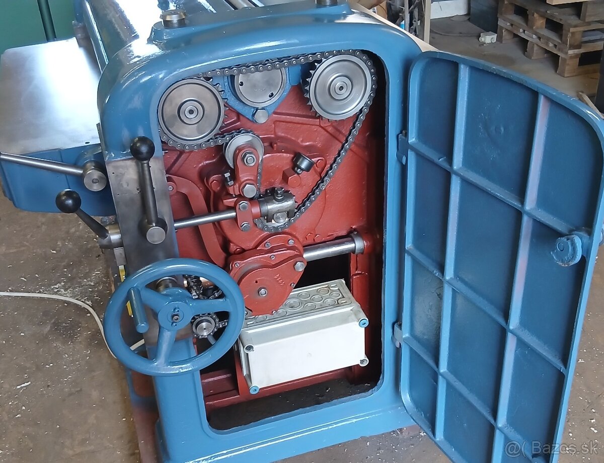 Hoblovacka hrubkovacka rft800 - 7