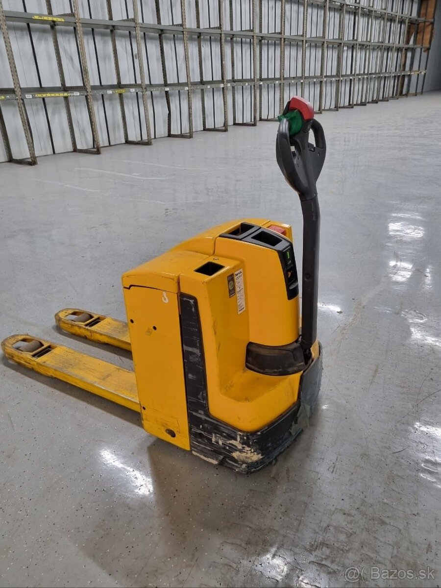 SADA VZV + ELEKTRICKÝ PALETOVÝ VOZÍK + NABÍJAČKA - 7