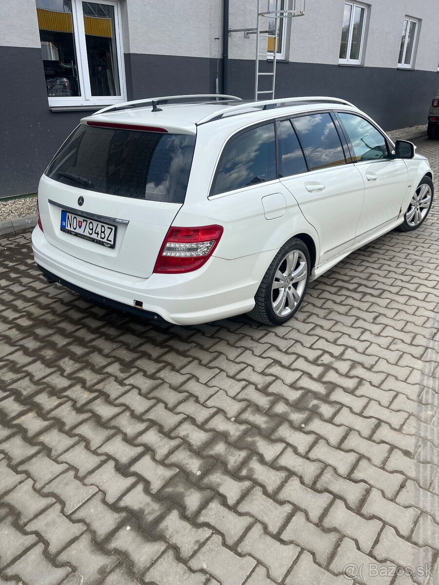 Mercedes C220 kombi - 7
