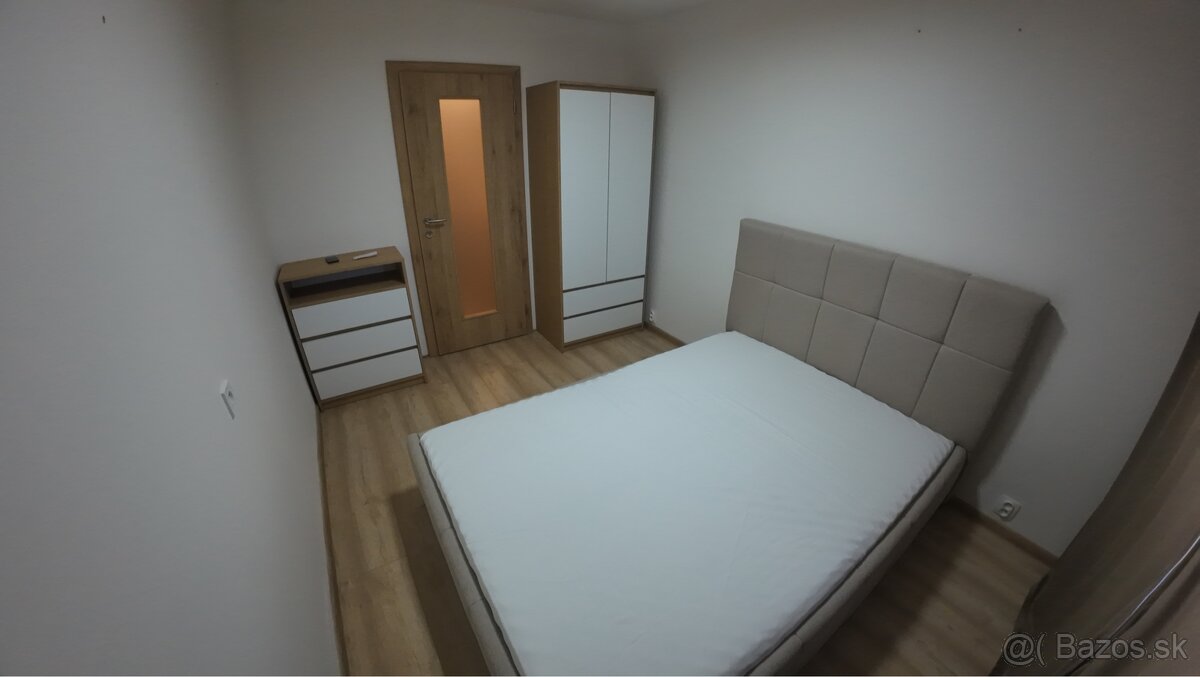 Ponúkam 2-izbový byt - 7