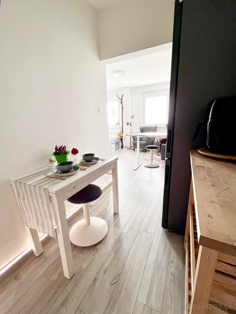 Na predaj 1 izbový byt ktorý zaujme - 7