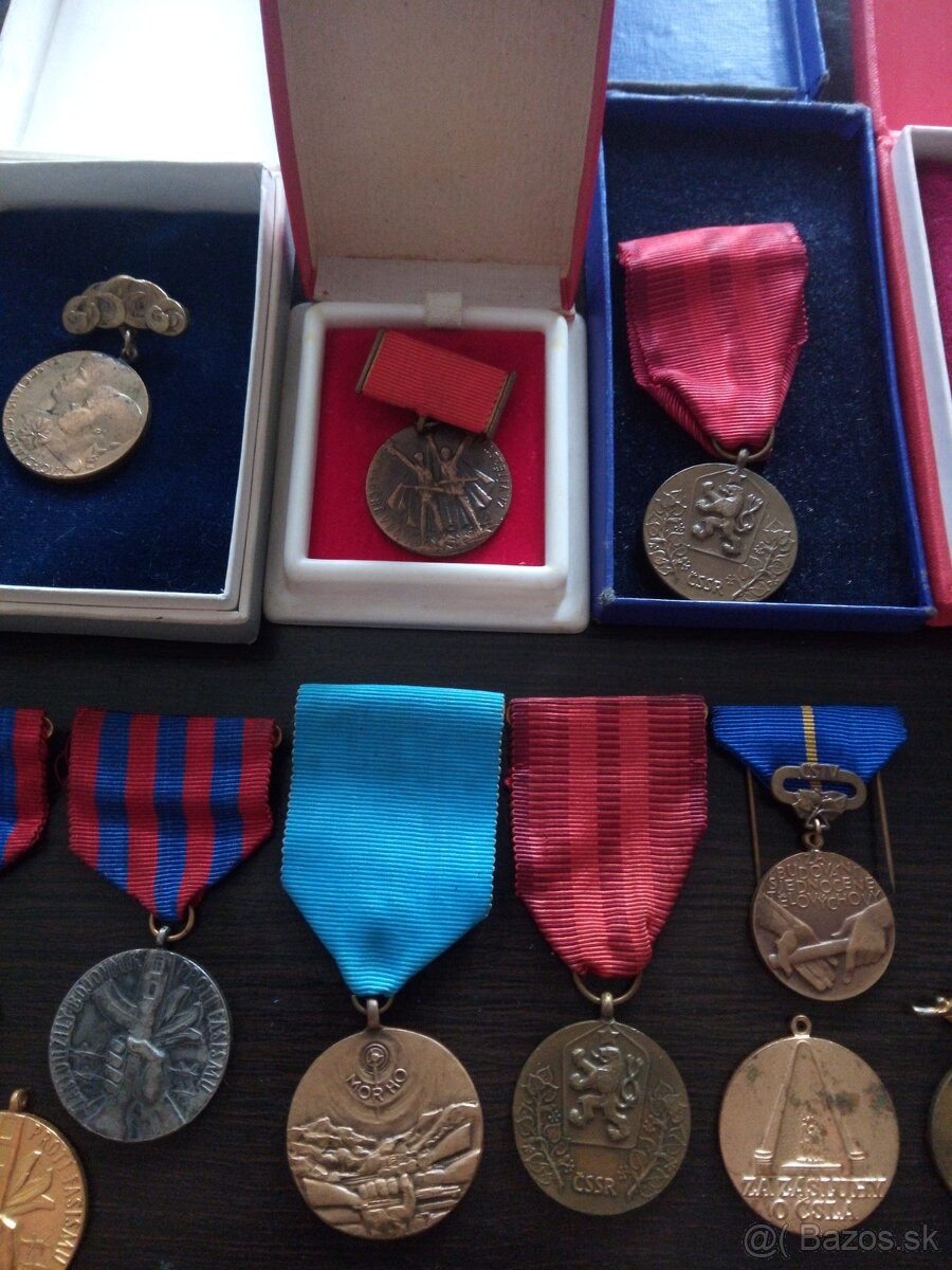 Rôzne medaile odznaky.SNP.Odboj.CSSR - 7