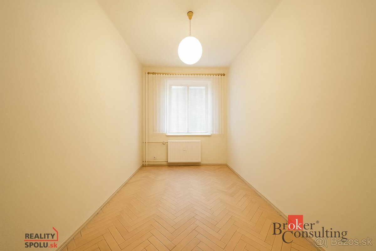 Na predaj 3 izbový byt s loggiou - 7
