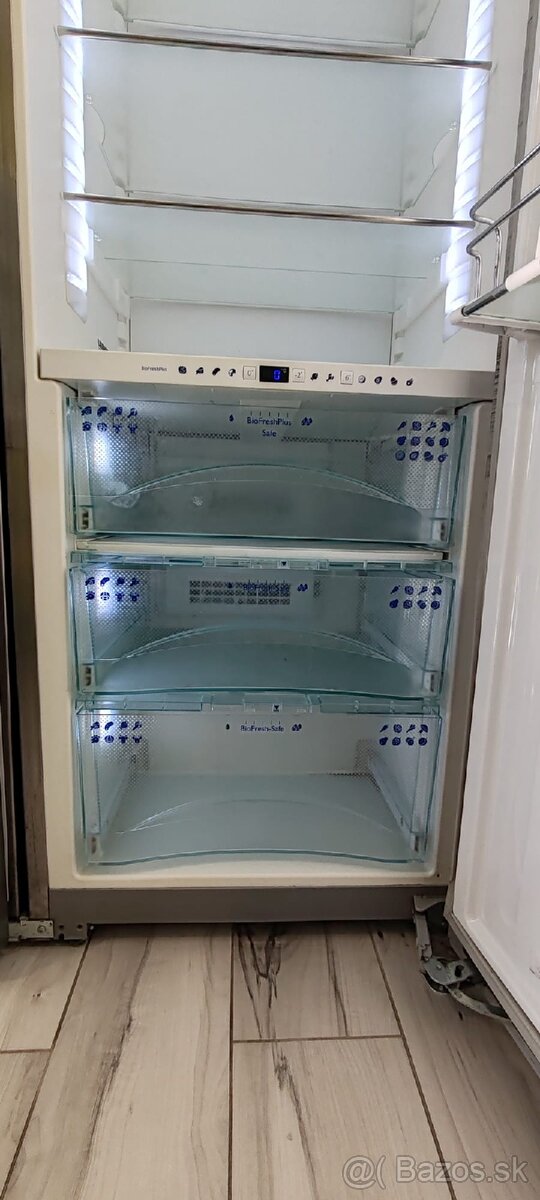 Liebherr side by side - 7