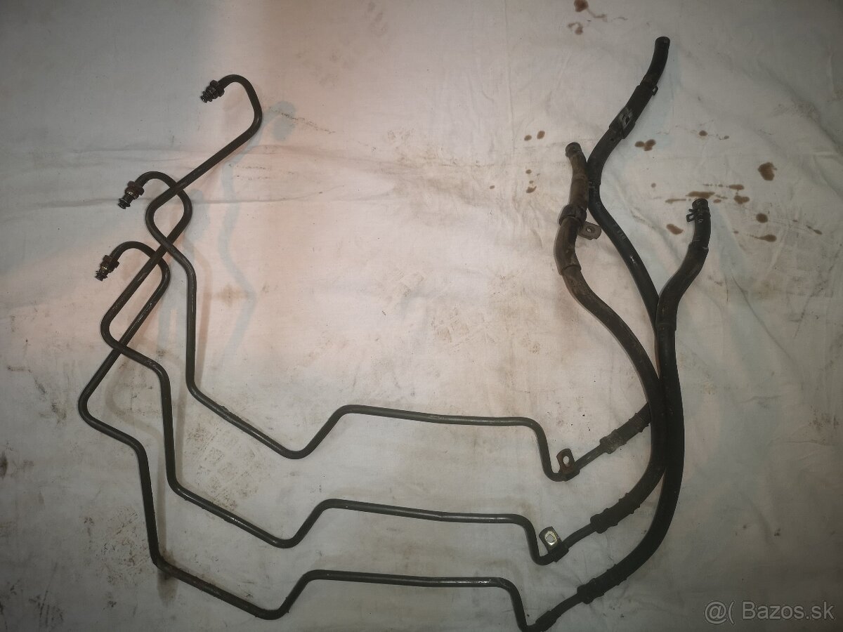 Mitsubishi Pajero 2 2.8 - servo trubky a hadice - 7