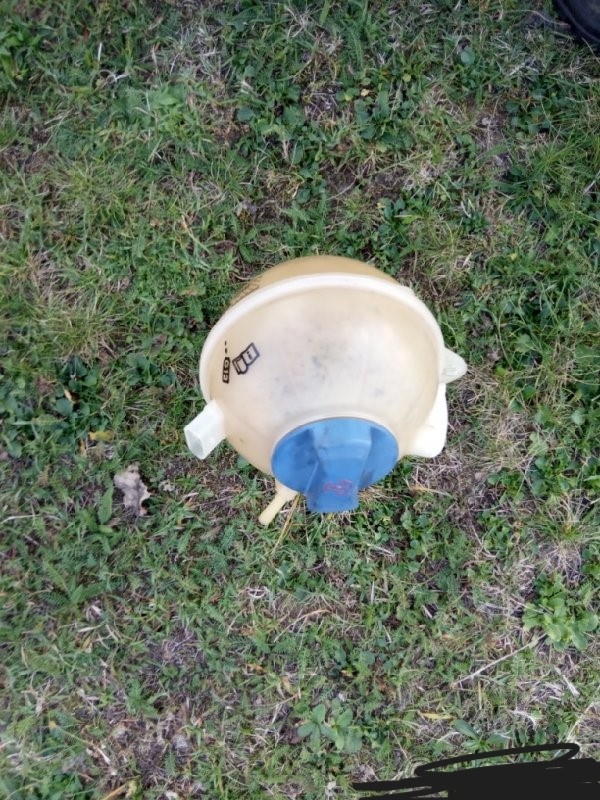 predam vela dielou wolcvagen 1.9 81 kw 66 - 7