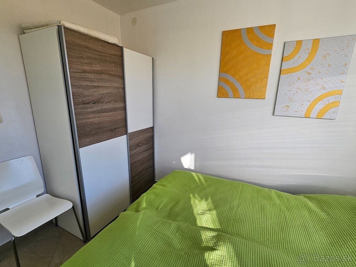 Chorvátsko, pekný 1 izbový apartmán s parkingom na VIRe. - 7