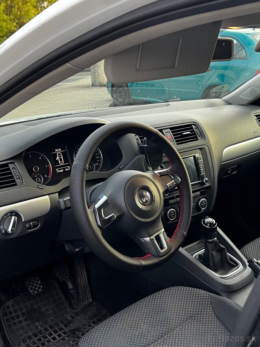 VW Jetta mk6 1.6tdi 2014 - 7