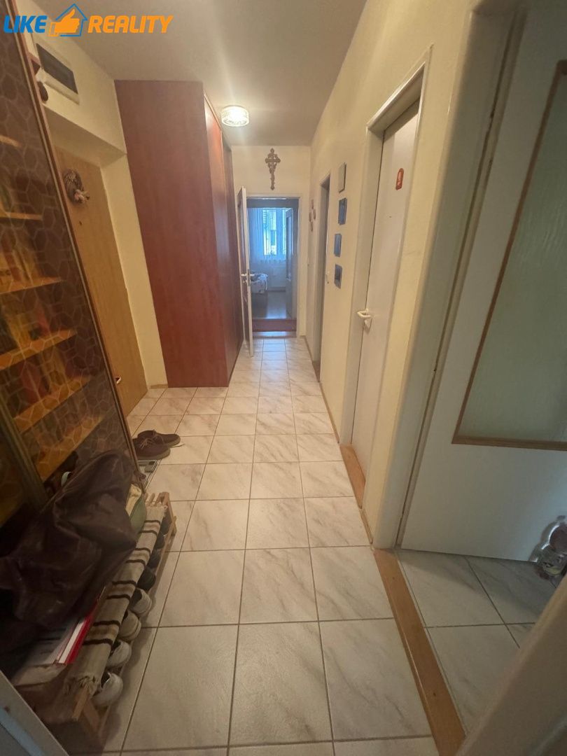 EXKLUZÍVNE:PREDAJ 4-IZBOVY BYT S 2 BALKÓNMI + (GARÁŽ-PARKOVA - 7