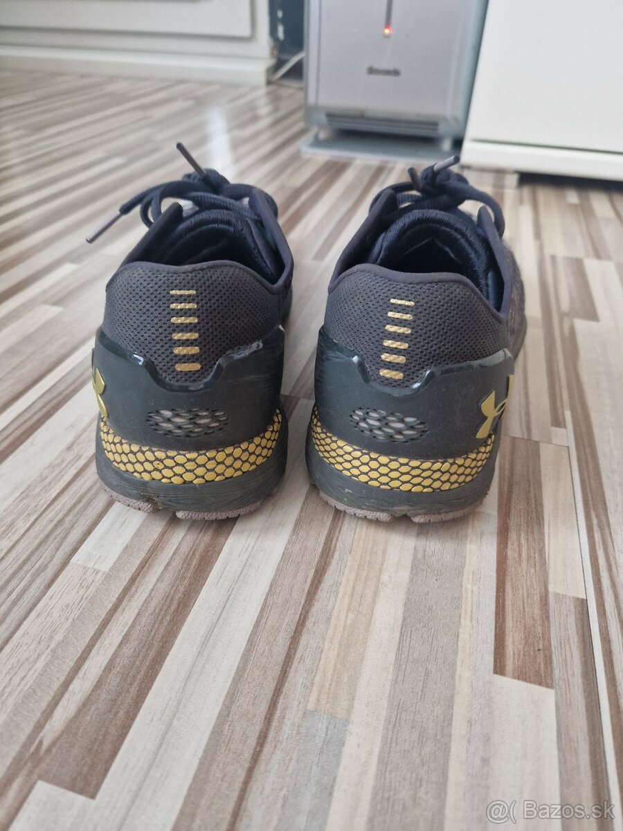 Dámske tenisky Under Armour - 7