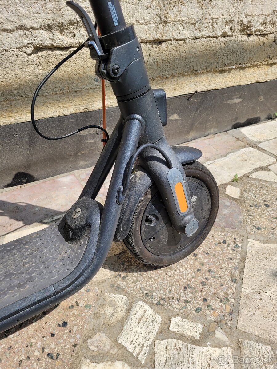 Elektrická kolobežka Ninebot - 7