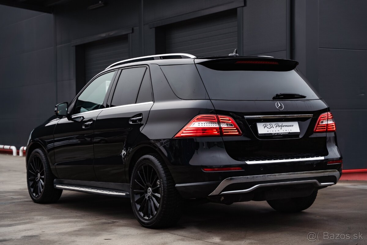 Mercedes-Benz ML 250 Bluetec 4Matic Bang&Olufsen - 7