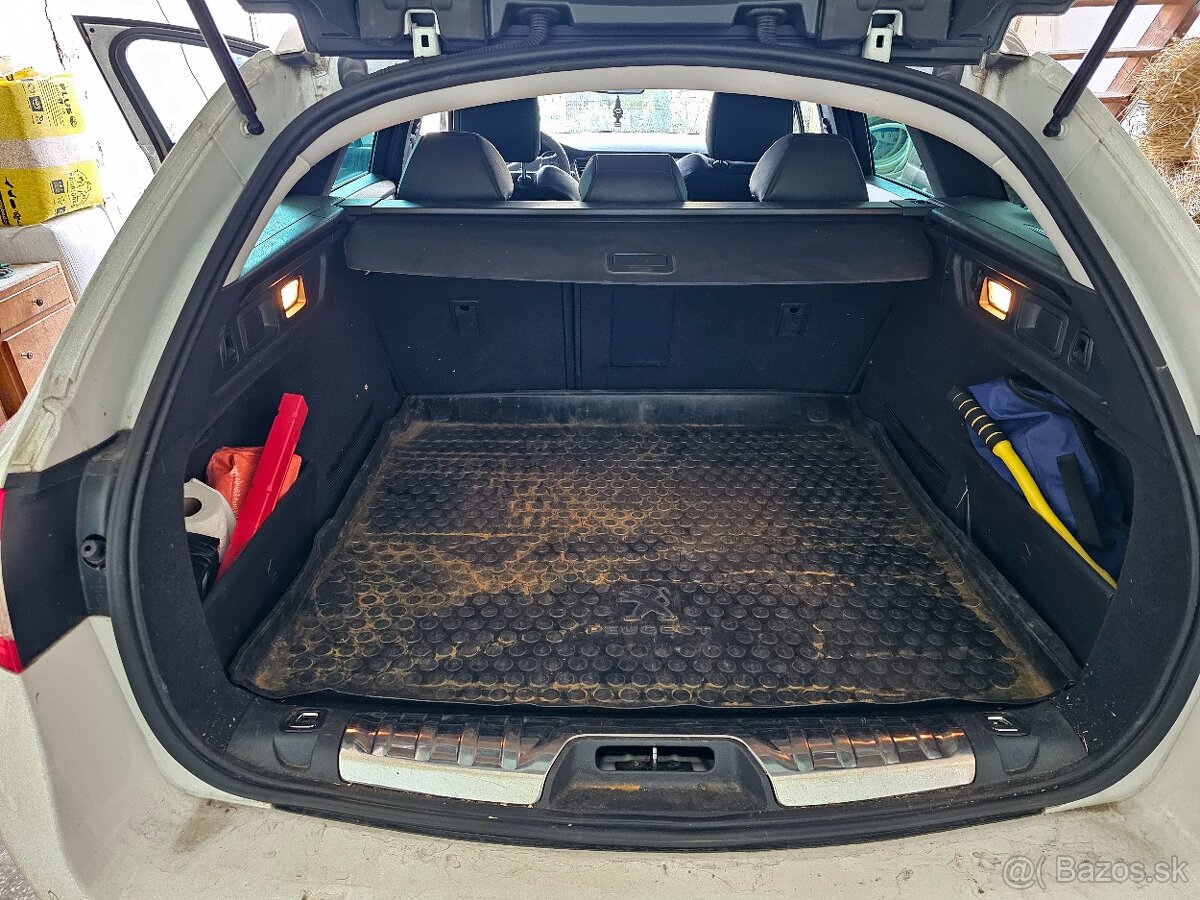 Peugeot 508SW - 7