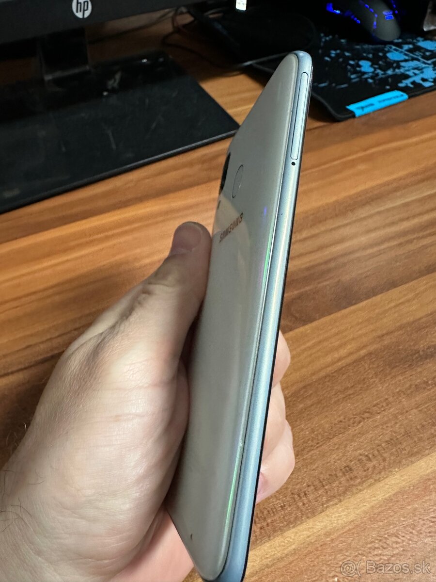 Samsung A40 - 7