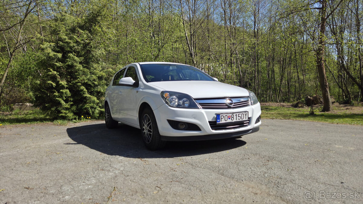 Opel Astra 1.4i Benzín - 7