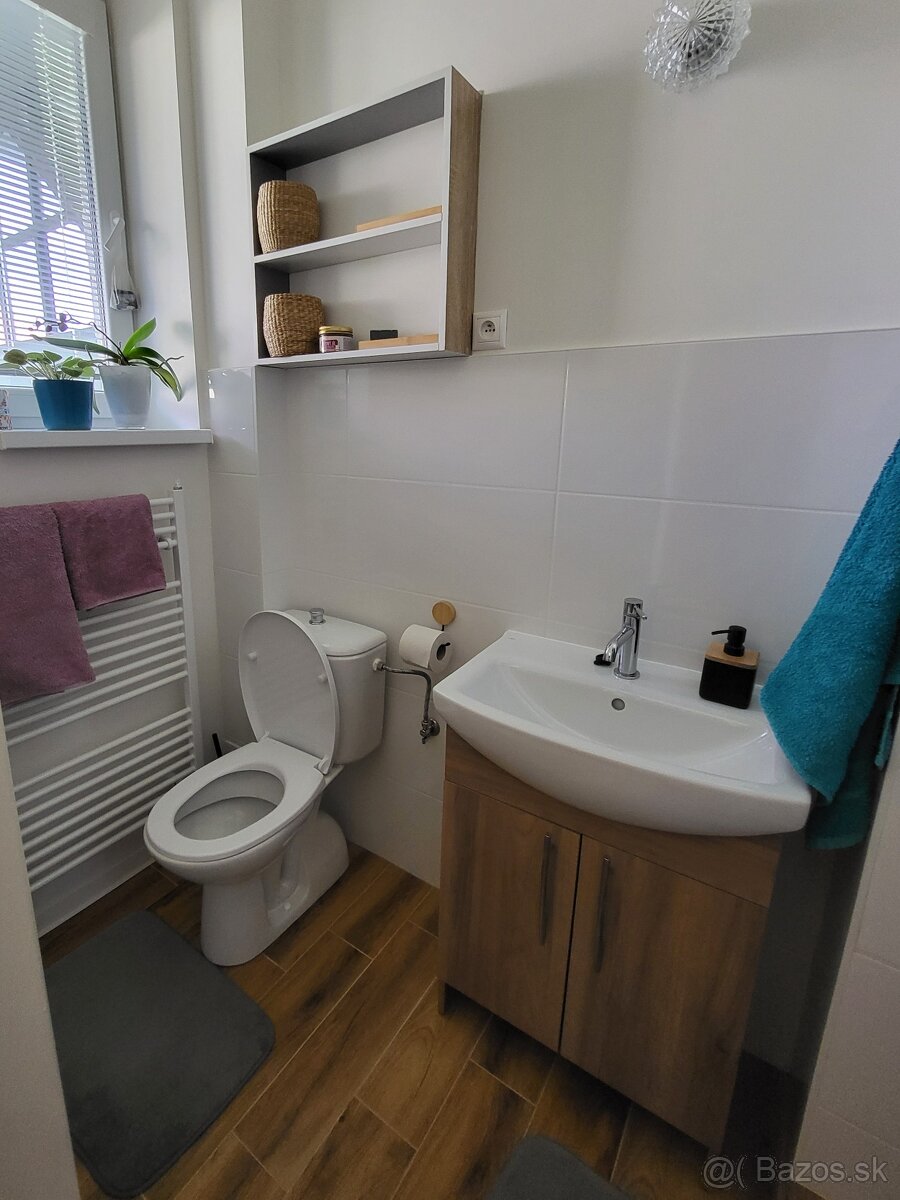 2-izbový byt s vlastným vchodom v centre - 7