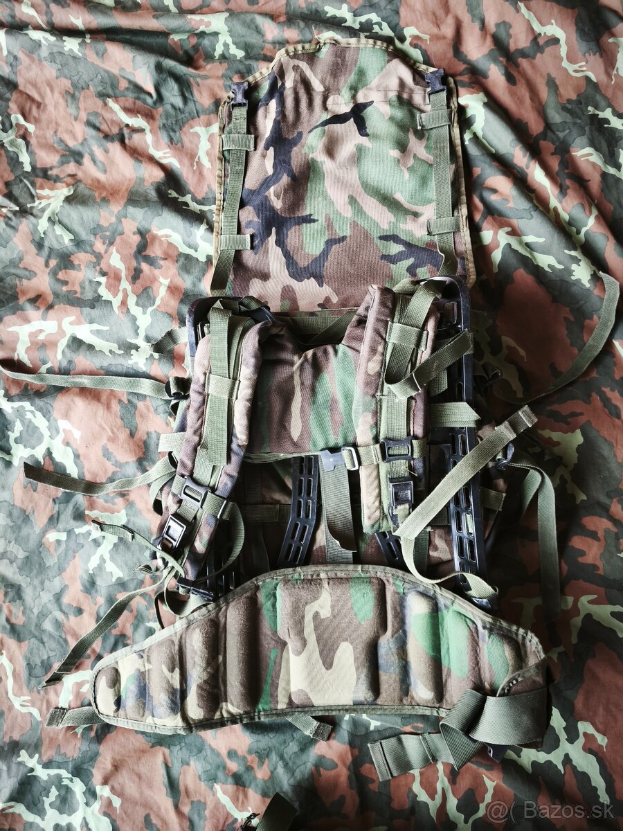 US ARMY batoh woodland - 7