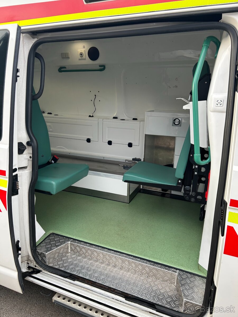 VW T6.1 - 2.0 TDI Sanitné vozidlo DSG - 7
