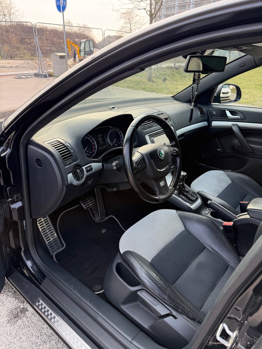 Skoda octavia vRS 2.0tdi AT - 7