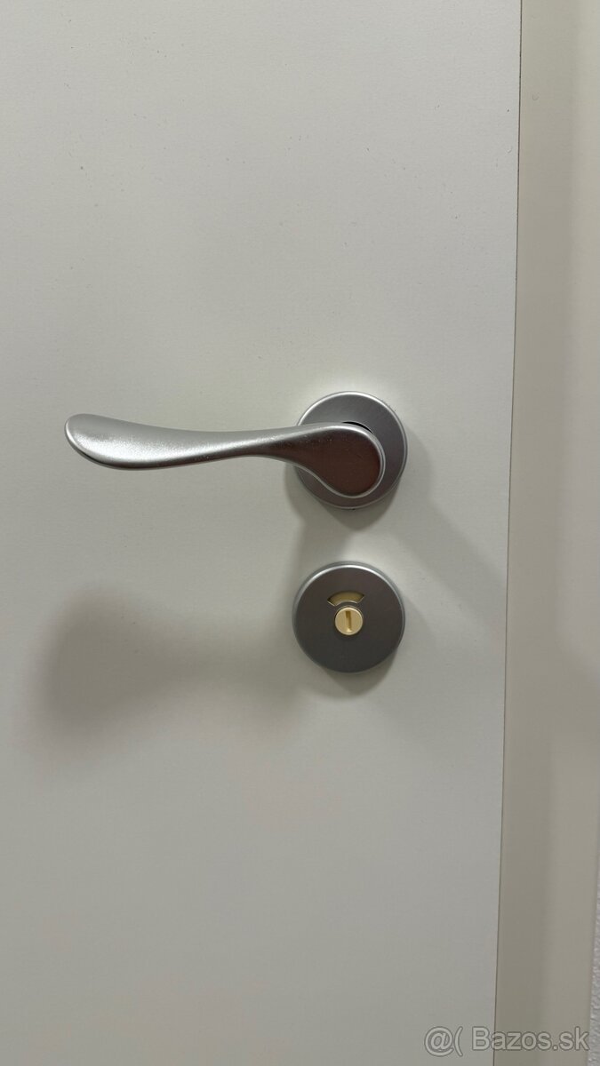 Kovové kľučky na interiérové dvere - 5 ks - 7