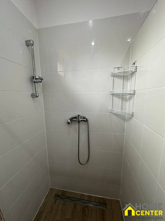 PRENÁJOM : 2 IZBOVÝ RODINNÝ DOM, KOMÁRNO - 7