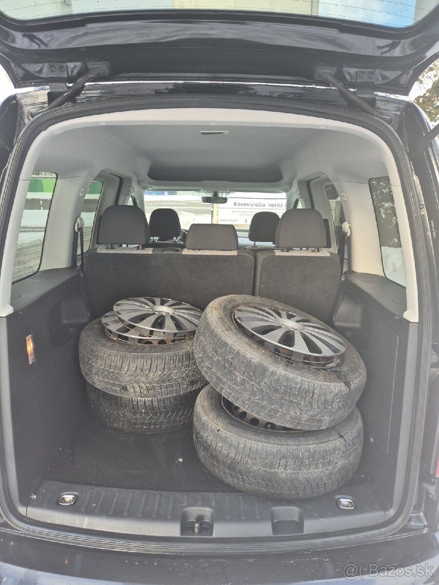 Volkswagen Caddy 2.0 tdi - 7