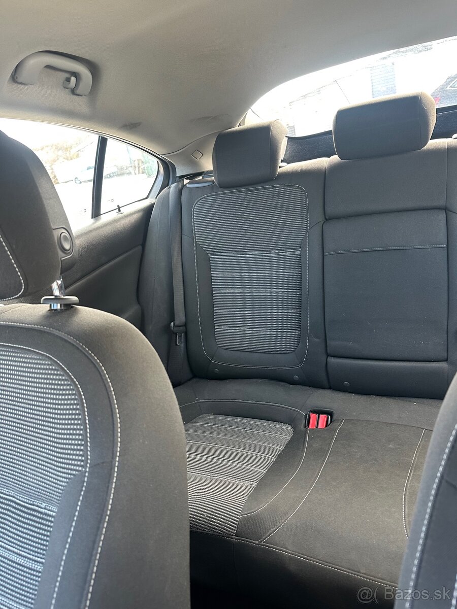 Predám Opel Insignia 2.0 96kw 2014 - 7