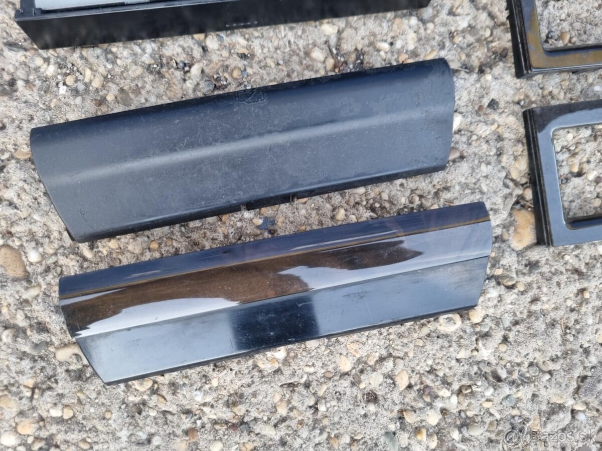 PREDAM DIELY DREVODEKORU STREDOVY PANEL atd GOLF 4 BORA - 7