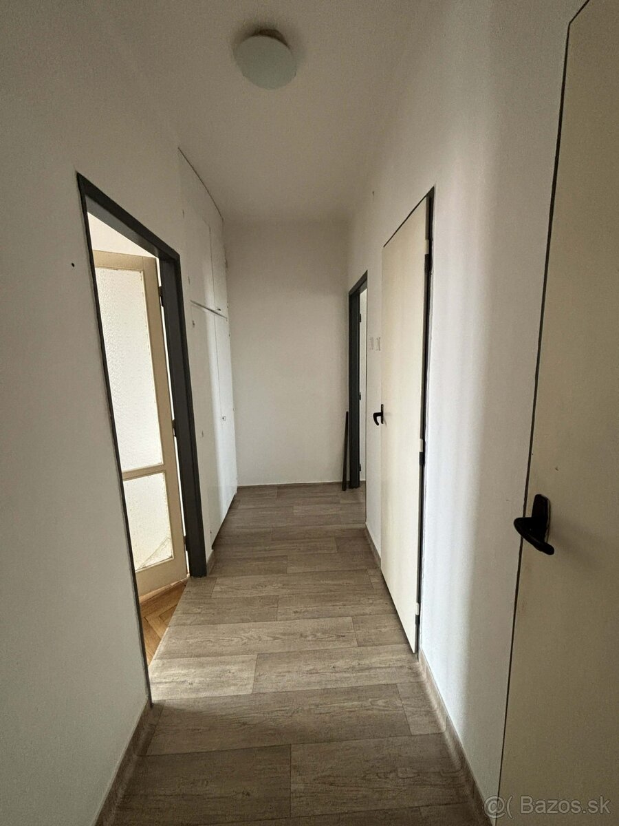 Prenájom 2 - izbového bytu - 7