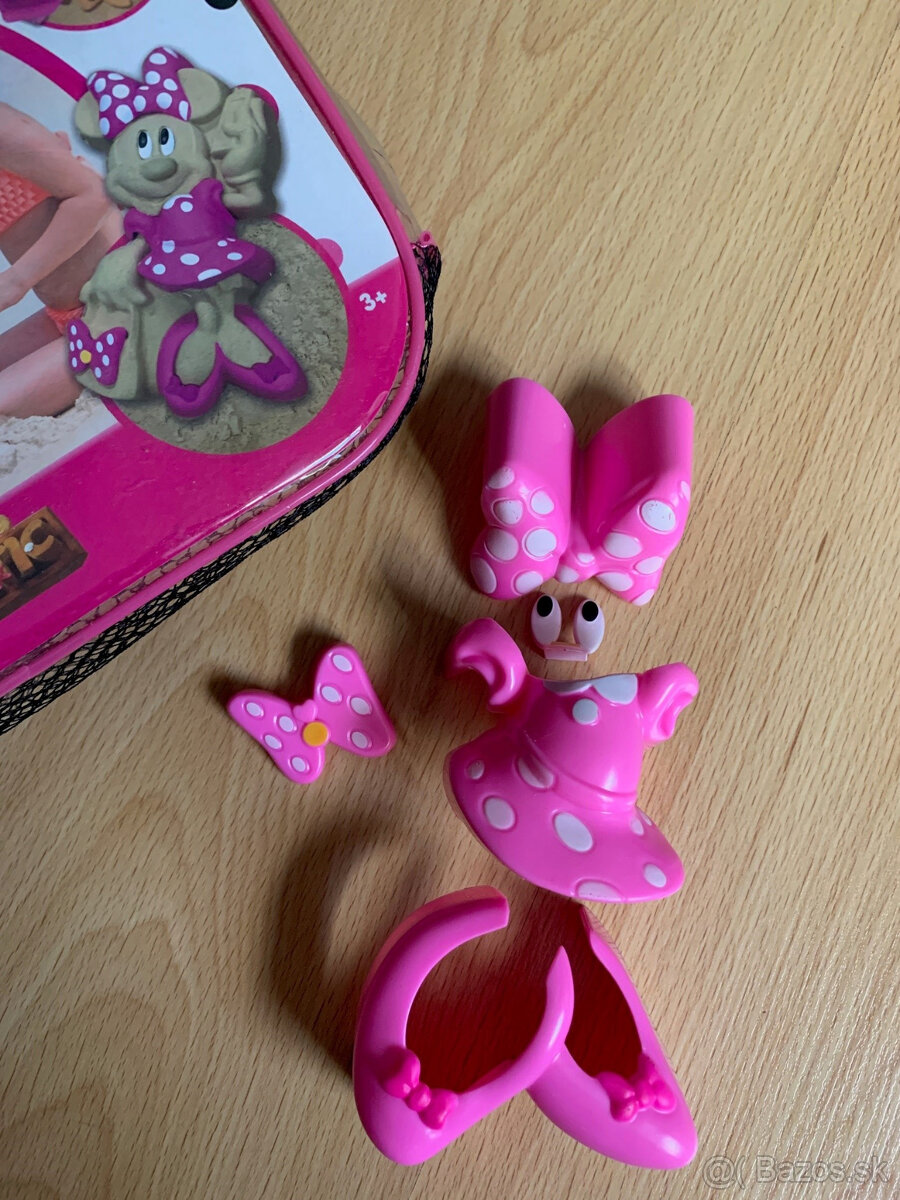 Formička Minnie Mouse - 7