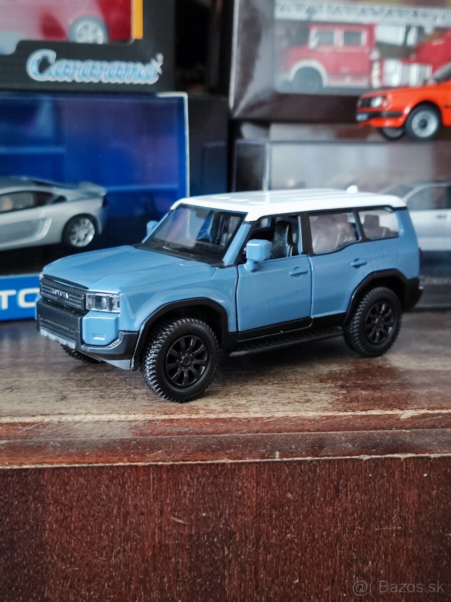 Toyota modely 1:32-1:43 - 7