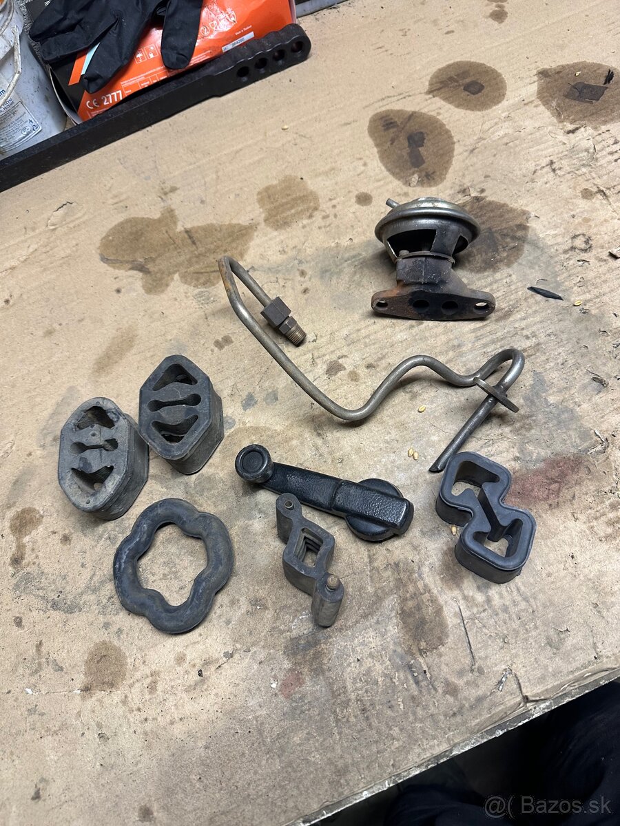 Náhradné diely veterány lada škoda - 7