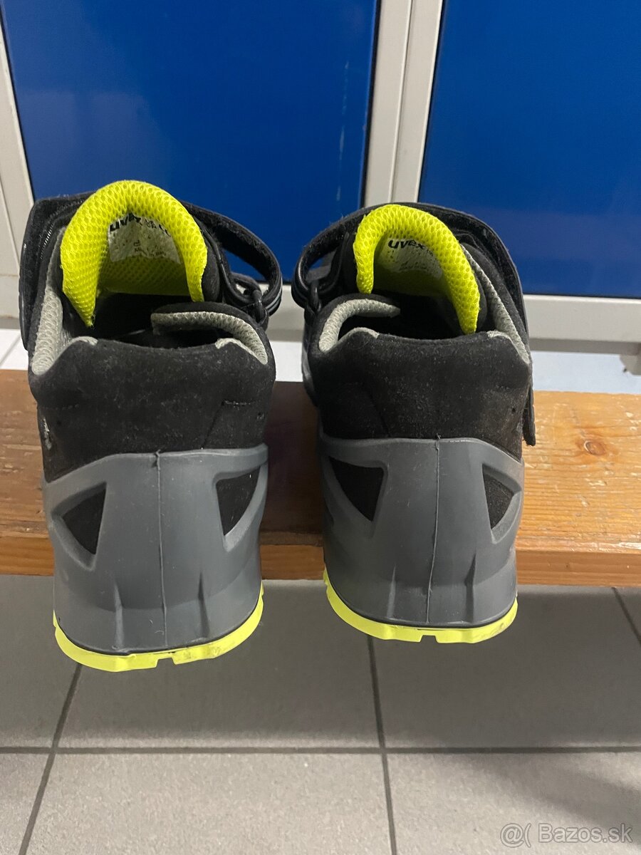 Pracovna obuv uvex - 7