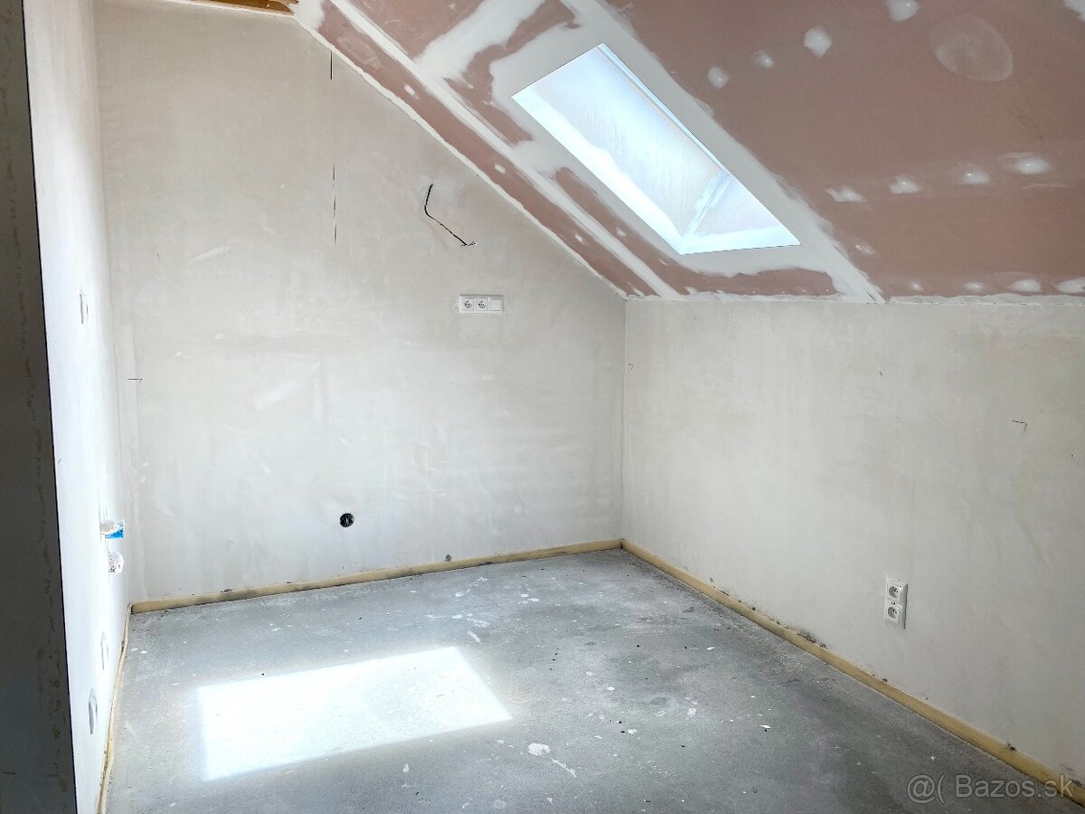 2-izb. byt a 2 parkovacie miesta NA PREDAJ - Lipt. Hrádok - 7