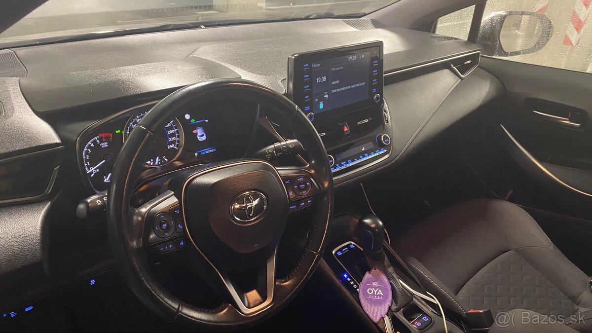 Toyota Corolla Hybrid 2021 na predaj - 7