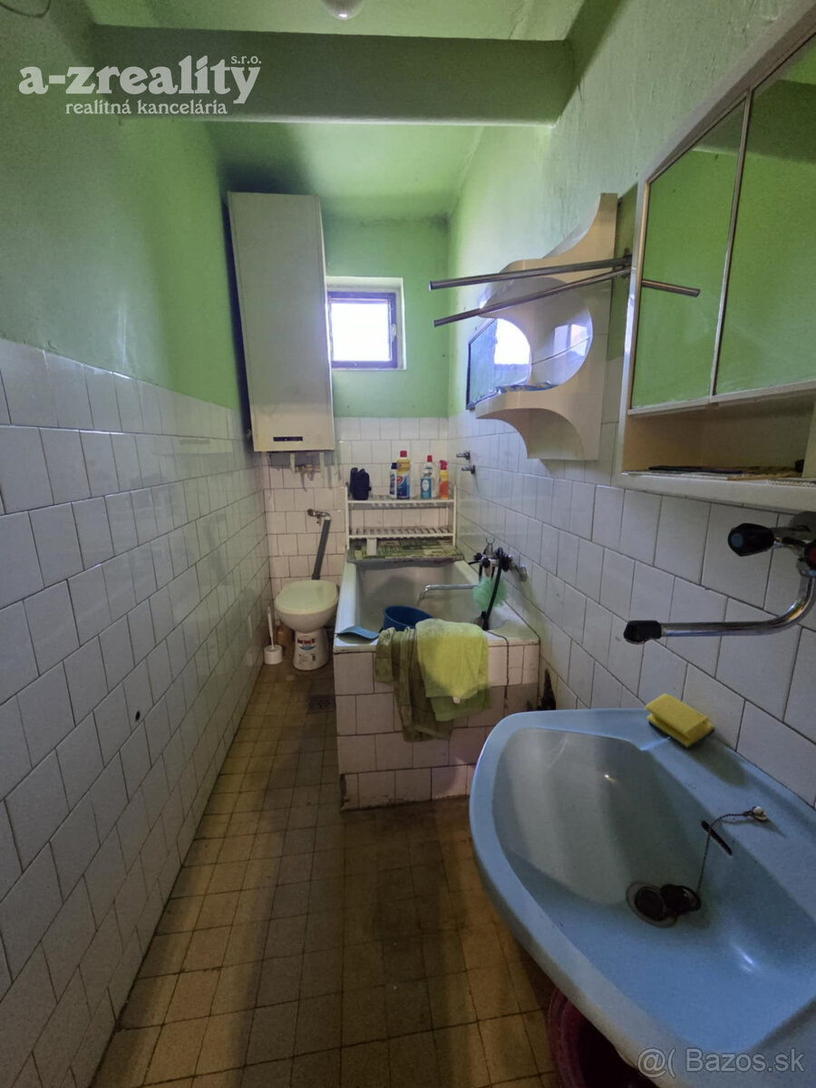 Ponúkame na predaj rod.dom v Nesvadoch - 7